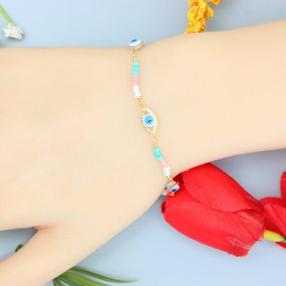 "Elegant & Trendy Bracelet, A Perfect Gift for Women, Thoughtful, EVCH1896 - Picture 9 of 10